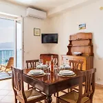 Seaview House